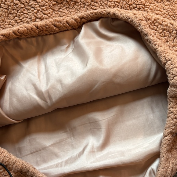 Lanshifei Oversized Fuzzy Sherpa Hooded Teddy Quarter Zip - Picture 9 of 11